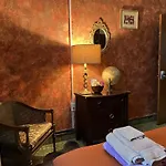 Lgbt Private King Room - Clothing Optional